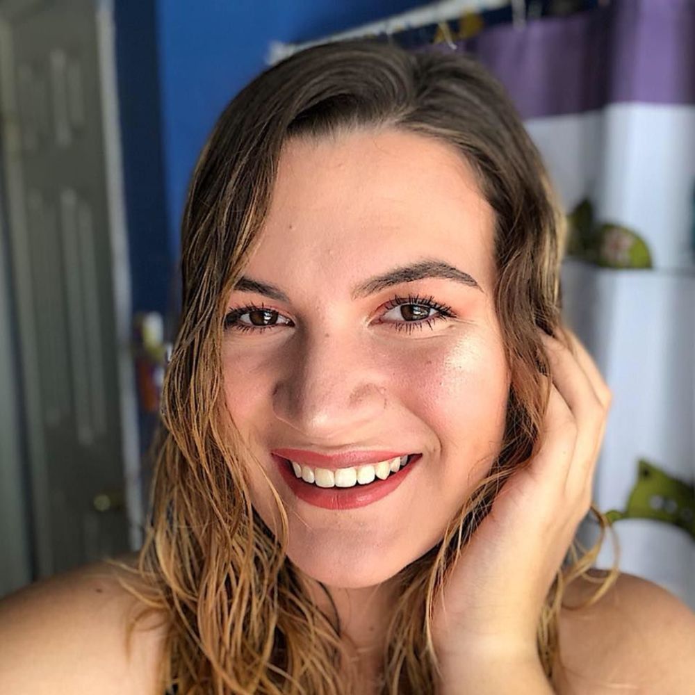 Meet your Posher, Jessica